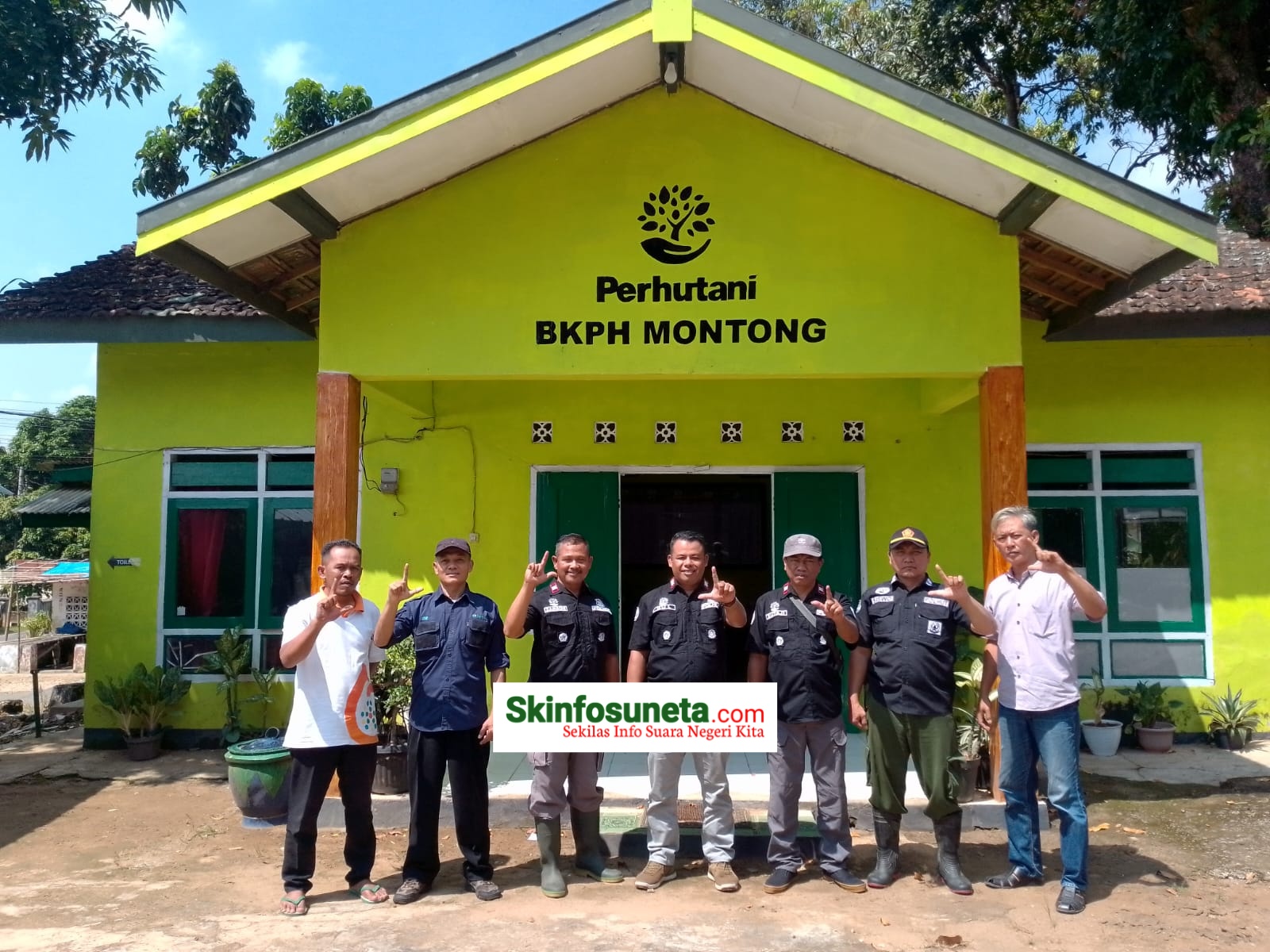 Jajaran BKPH Montong beserta staff